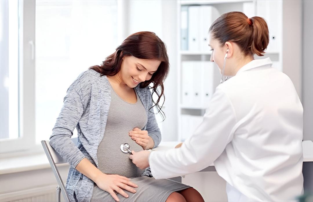 Maternity care image